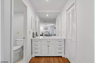 37 Cerone Ct, West Orange Township, NJ 07052 - Photo 16