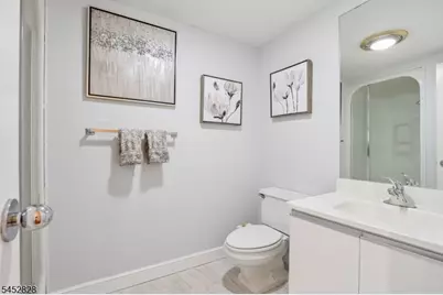 37 Cerone Ct, West Orange Township, NJ 07052 - Photo 20