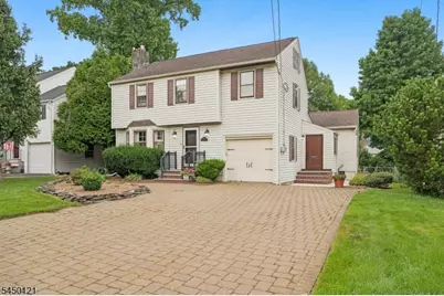 611 Brookside Pl, Cranford Township, NJ 07016 - Photo 2