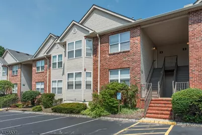 3 Jennifer Dr, East Hanover Township, NJ 07936 - Photo 2