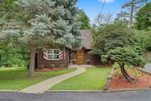 21 Shawnee Trail, Sparta Township, NJ 07871 - Photo 4