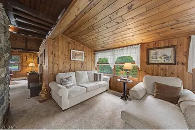 21 Shawnee Trl, Sparta Township, NJ 07871 - Photo 16