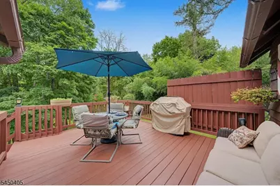 21 Shawnee Trl, Sparta Township, NJ 07871 - Photo 30
