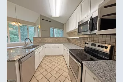 38 Deckertown Tpke, Wantage, NJ 07461 - Photo 10