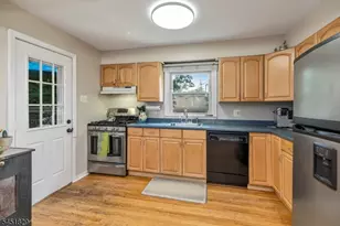 13 Maple Rd, Ringwood, NJ 07456 - Photo 8