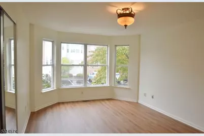 3 Donna Dr, East Hanover Township, NJ 07936 - Photo 8