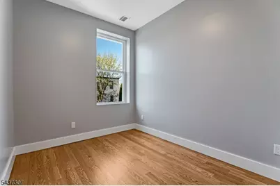 191 Franklin St #1, Secaucus, NJ 07094 - Photo 6