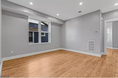 191 Franklin St #1, Secaucus, NJ 07094 - Photo 2