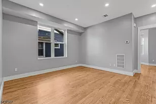 191 Franklin St, Secaucus, NJ 07094 - Photo 2