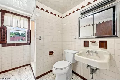 1219 Valley Rd, Clifton, NJ 07043 - Photo 26