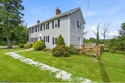 891 Amwell Rd, Hillsborough Township, NJ 08844 - Photo 2