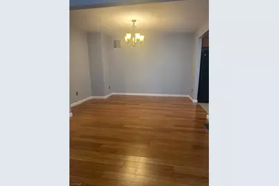 24 Falls Bridge Dr, Totowa, NJ 07512 - Photo 10