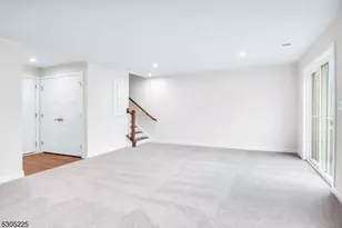 9 Peckwell St, Mount Olive, NJ 07828 - Photo 26