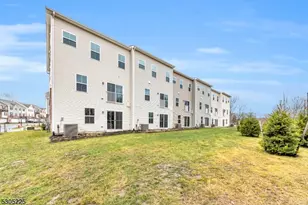 9 Peckwell St, Mount Olive, NJ 07828 - Photo 30