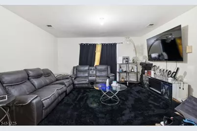 91 S 13th St, Newark, NJ 07107 - Photo 28