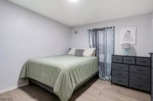 91 S 13th St, Newark, NJ 07107 - Photo 26