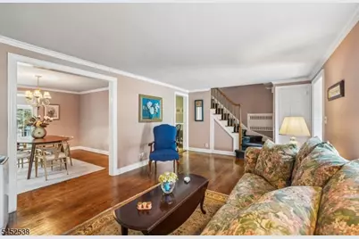69 Newman Ave, Verona Twp., NJ 07044 - Photo 6