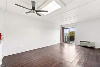 5 Linden St #6i, Hackensack, NJ 07601 - Photo 6