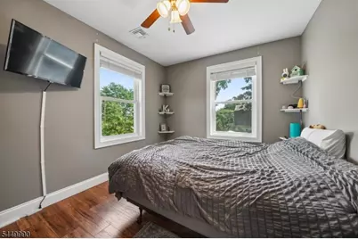 40 Carpenter Pl, Cranford Township, NJ 07016 - Photo 16
