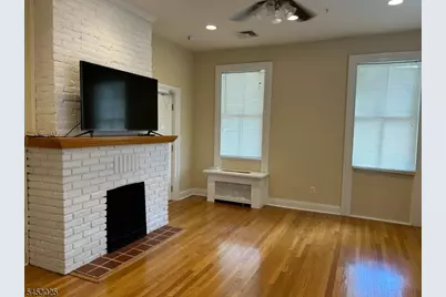 19 Western Ave #1, Morristown, NJ 07960 - Photo 2