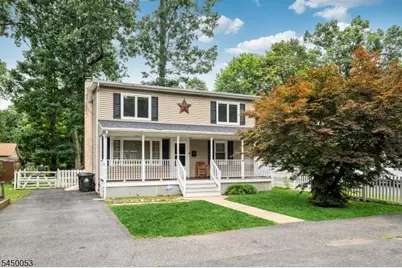 23 1st St, Mount Olive, NJ 07828 - Photo 2