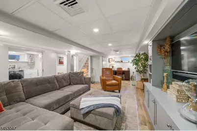 102 Sherwood St, Clifton, NJ 07013 - Photo 12