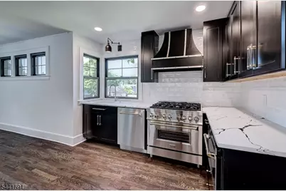 35 Sheridan Ave, West Orange Township, NJ 07052 - Photo 2