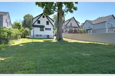 35 Sheridan Ave, West Orange Township, NJ 07052 - Photo 24