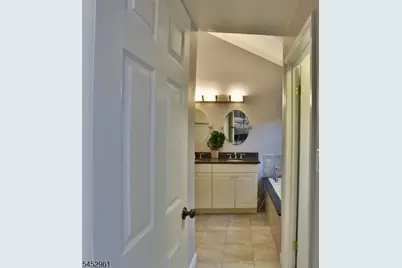 1006 Timberbrooke Drive, Bedminster Township, NJ 07921 - Photo 14