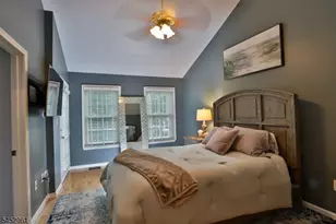 1006 Timberbrooke Dr, Bedminster Township, NJ 07921 - Photo 12