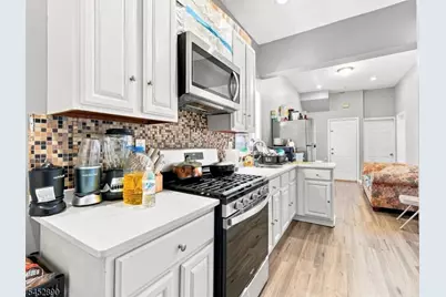 132 4th St, Elizabeth, NJ 07206 - Photo 20