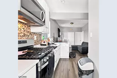 132 4th St, Elizabeth, NJ 07206 - Photo 4