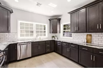 250 Milltown Rd, Springfield, NJ 07081 - Photo 12