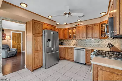 9 Rose Ct, Roxbury Township, NJ 07836 - Photo 18