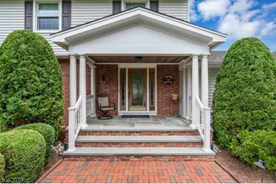 9 Rose Ct, Roxbury Township, NJ 07836 - Photo 8