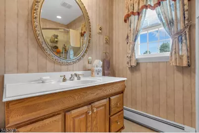 9 Rose Ct, Roxbury Township, NJ 07836 - Photo 24