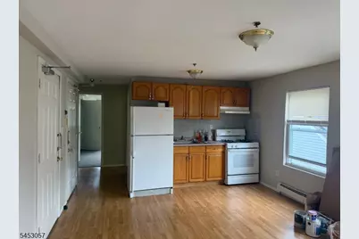 96 Walnut St, Nutley, NJ 07110 - Photo 6