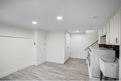 6 Hepworth Ct, West Orange Township, NJ 07052 - Photo 30