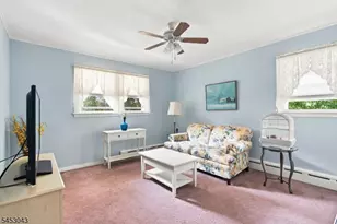 23 Evergreen Dr, Berkeley Heights Township, NJ 07922 - Photo 14