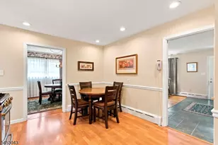 23 Evergreen Dr, Berkeley Heights Township, NJ 07922 - Photo 6
