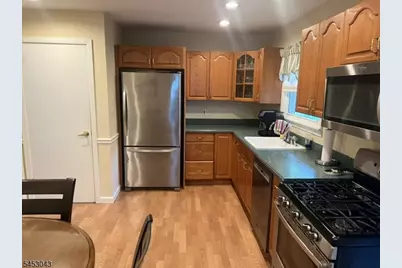 23 Evergreen Dr, Berkeley Heights Township, NJ 07922 - Photo 6
