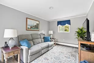 23 Evergreen Dr, Berkeley Heights Township, NJ 07922 - Photo 22
