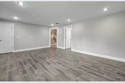 2 Stiles Ln, Montville Township, NJ 07058 - Photo 10