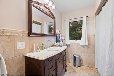 144 Harrington Rd, Clifton, NJ 07012 - Photo 10