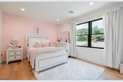 14-16 Mount Washington Dr, Clifton, NJ 07013 - Photo 22