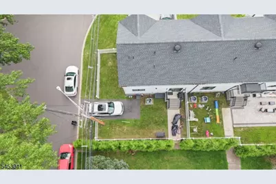 14-16 Mount Washington Dr, Clifton, NJ 07013 - Photo 32