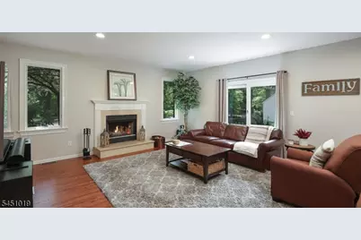 8 Cayuga Way, Bernards Township, NJ 07920 - Photo 24