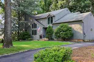 8 Cayuga Way, Bernards Township, NJ 07920 - Photo 1