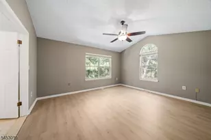 43 Sapphire Ln, Franklin Township, NJ 08823 - Photo 12