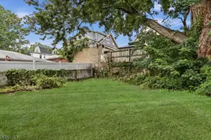 407 Chadwick Ave, Newark, NJ 07112 - Photo 40